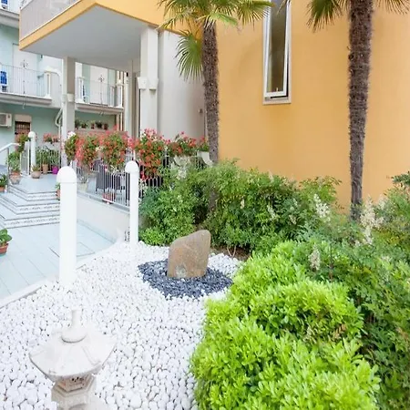 Szálloda Palazzi Gabicce Mare
