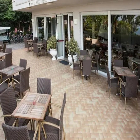 Palazzi 3* Gabicce Mare