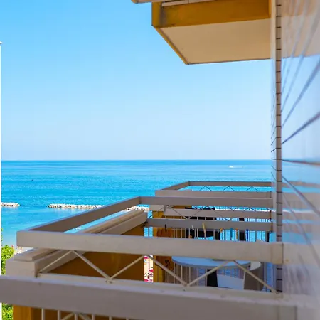 Palazzi 3* Gabicce Mare