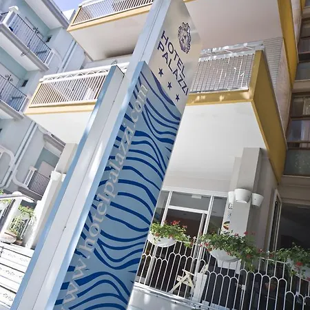 Palazzi Hotel 3*